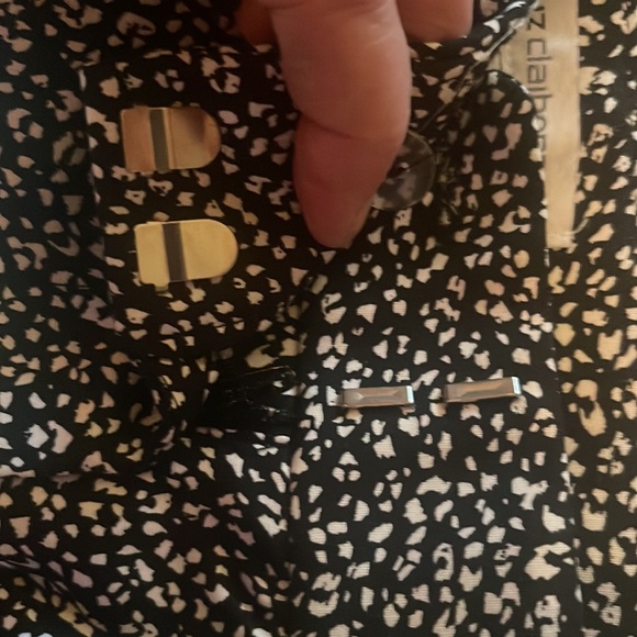 Liz Claiborne, Emma patterned pants size 16, - Picture 6 of 8